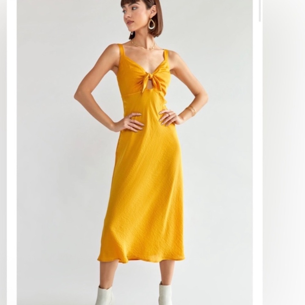 Francesca's Mi Ami | NWT Mustard Yellow Satin Tie Front Midi Dress, Size M